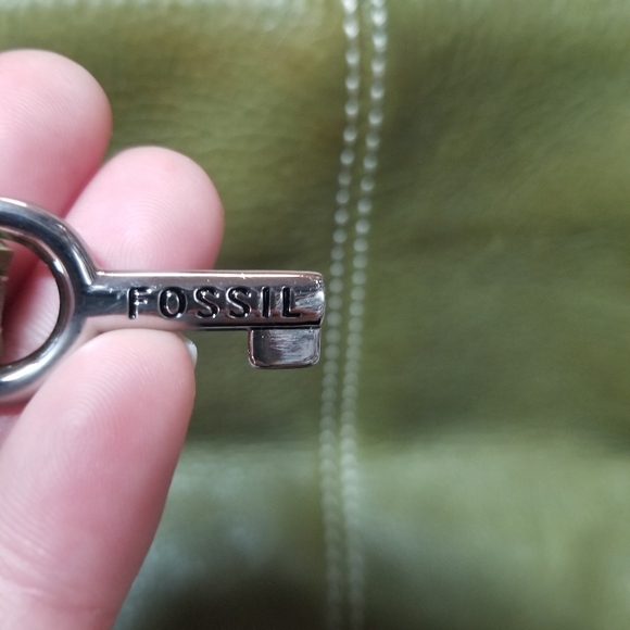 Ladies vintage Fossil purse - Picture 2 of 4